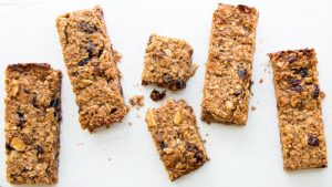 Energy Bars - The Best Food To Eat Before Your Volleyball Match